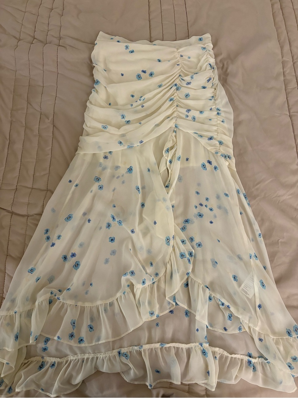 Flynn Skye White Floral Ruffled Skirt